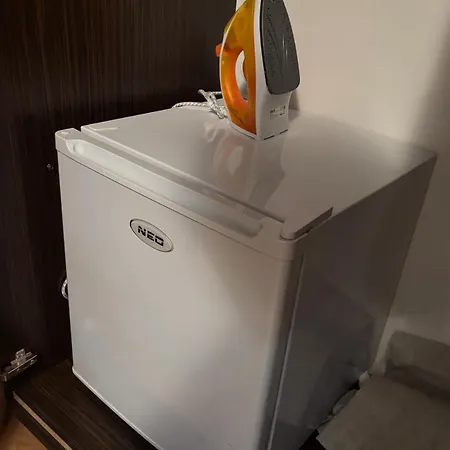 Smart - Refurbished With Balcony And Parking Банско