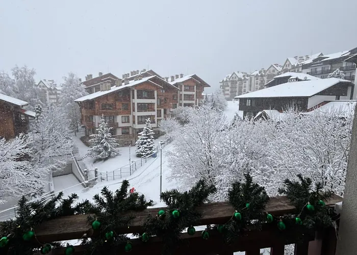 Smart - Refurbished With Balcony And Parking