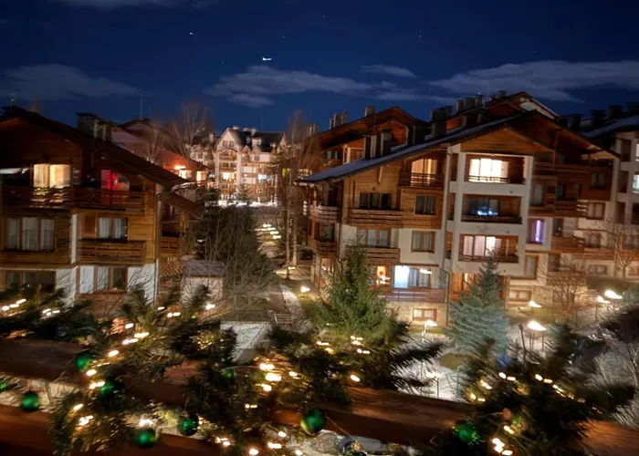 Smart - Refurbished With Balcony And Parking Appartamento