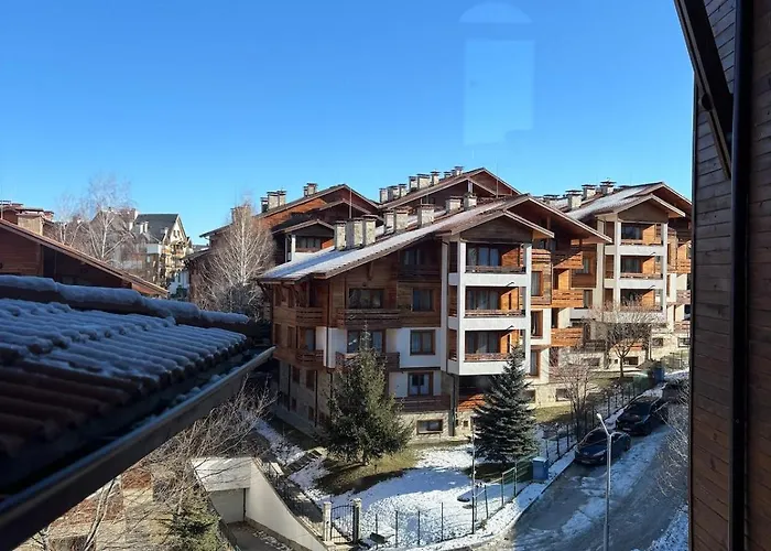 Smart - Refurbished With Balcony And Parking