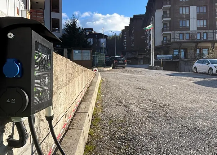 Smart - Refurbished With Balcony And Parking * Bansko